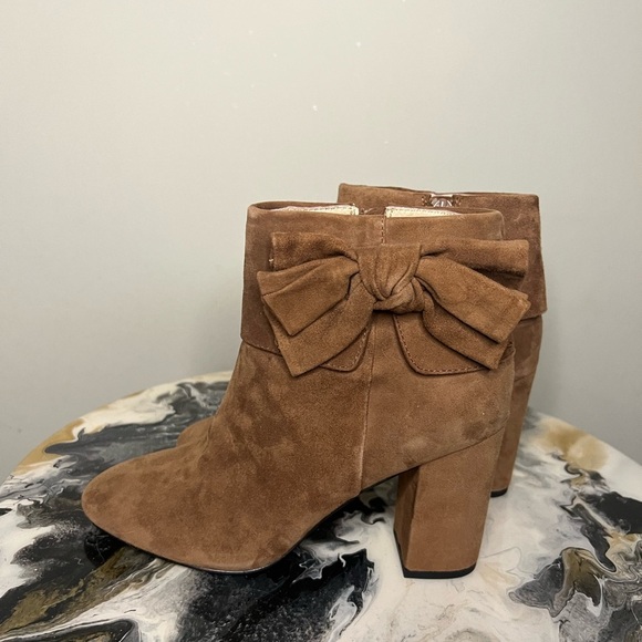 Kate Spade New York Brown Suede Bow Boots Heeled - Picture 15 of 15